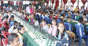 विद्यालय चेसमा बाल विकास र इम्पेरियल वर्ल्ड स्कुलको अग्रता