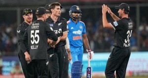 भारतलाई हराउँदै न्यूजल्याण्डले जित्यो एकदिवशीय श्रृखंला