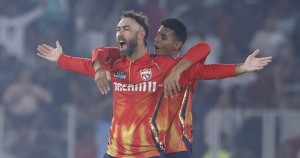गुजरात विरुद्द पञ्जाव ११ रनले  विजयी