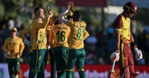 वेष्टइण्डिज लाई दक्षिण अफ्रिकाले सहजै हरायो 