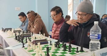 तुल्सीलाल स्मृति चेसमा महालक्ष्मी नगरपालिका अगाडी