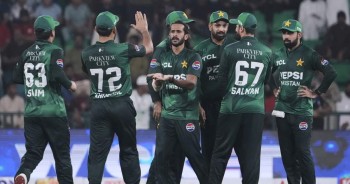 पाकिस्तानी टोलीमा फर्किए बाबर र शाहिन