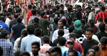 आरसीबीको विजय उत्सवमा भागदौड मच्चिदाँ ११ जनाको मृत्यु