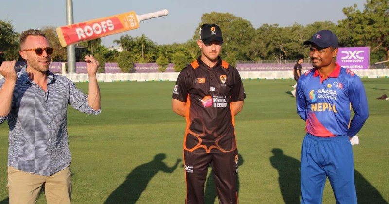 नर्दर्न टेरिटोविरुद्द नेपाल फिल्डिङ गर्दै