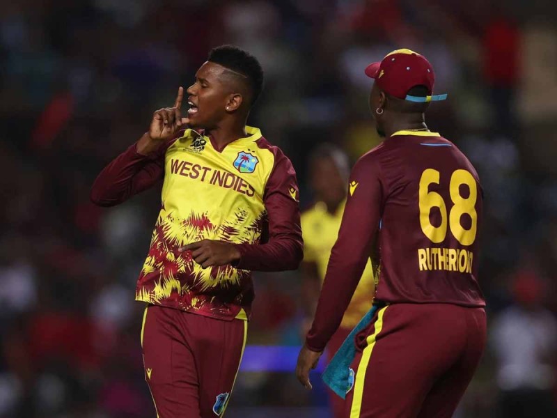 न्यूजल्याण्डलाई हराउँदै वेष्टइण्डिज सुपर -८ मा 