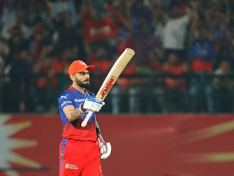 ९ हजार रन पूरा गर्दै विराट कोहलीले  बनाए कीर्तिमान